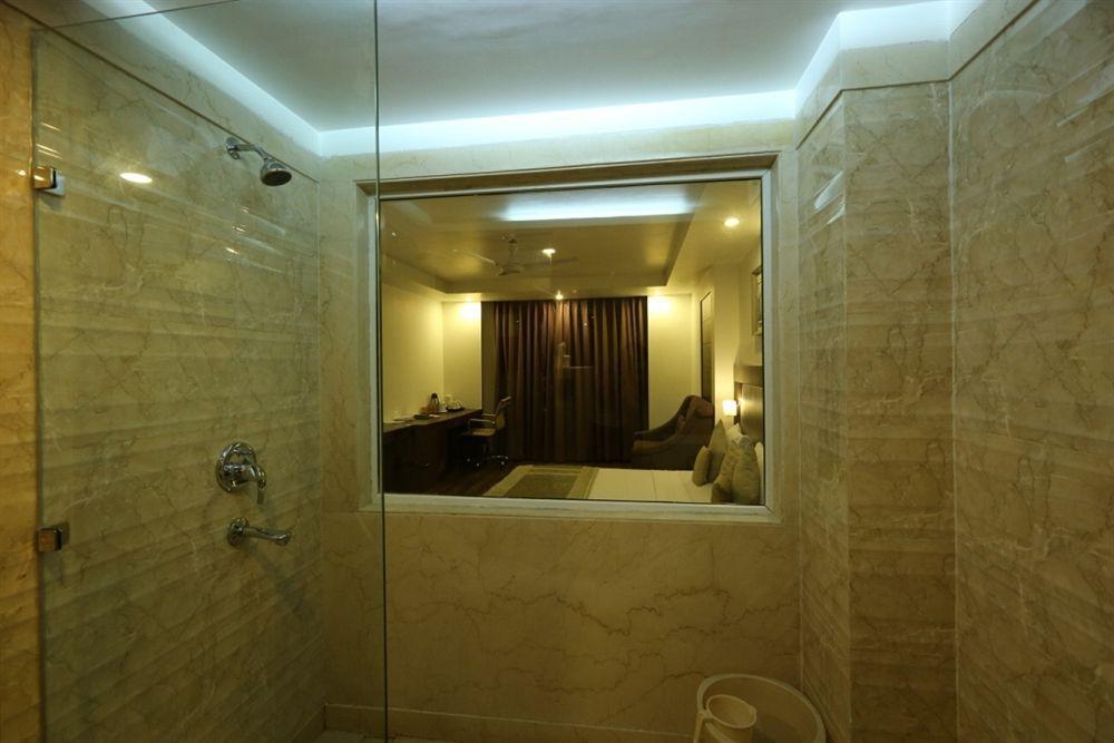 Le Roi Near Railway Station 3* New Delhi